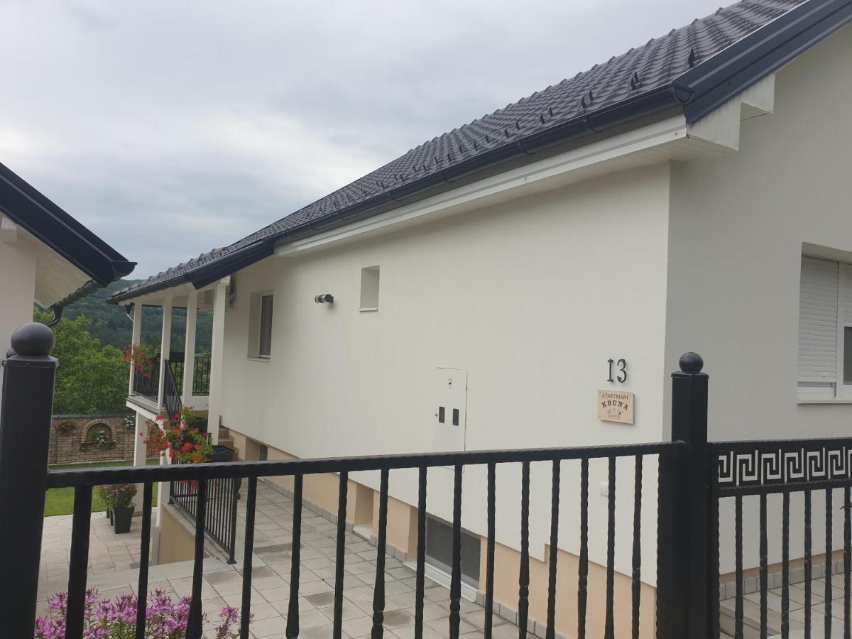 Apartmani Kruna Vrdnik Exterior foto