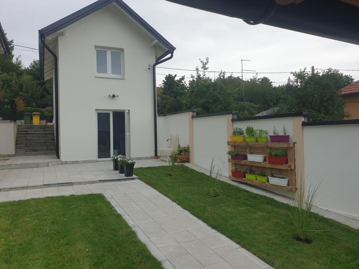 Apartmani Kruna Vrdnik Exterior foto